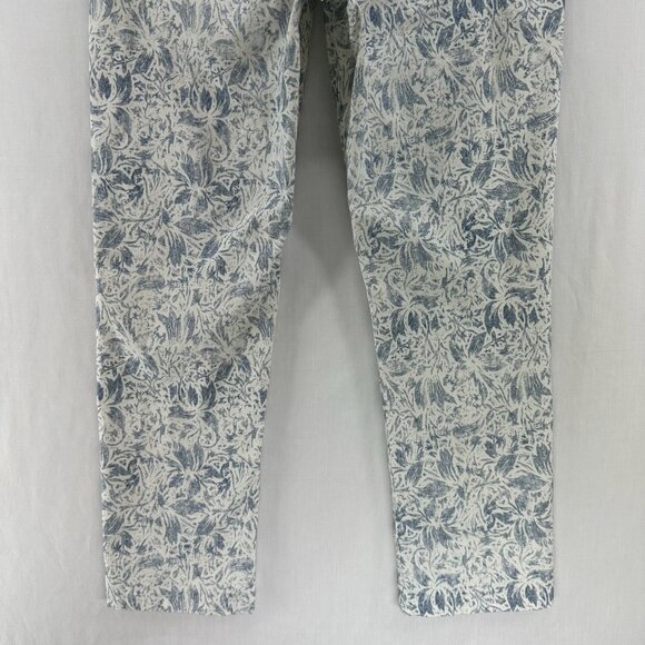 Mario Serrani Floral Pull-On Capri Pants Women M Slim-Straight Floral Blue White - Picture 6 of 11